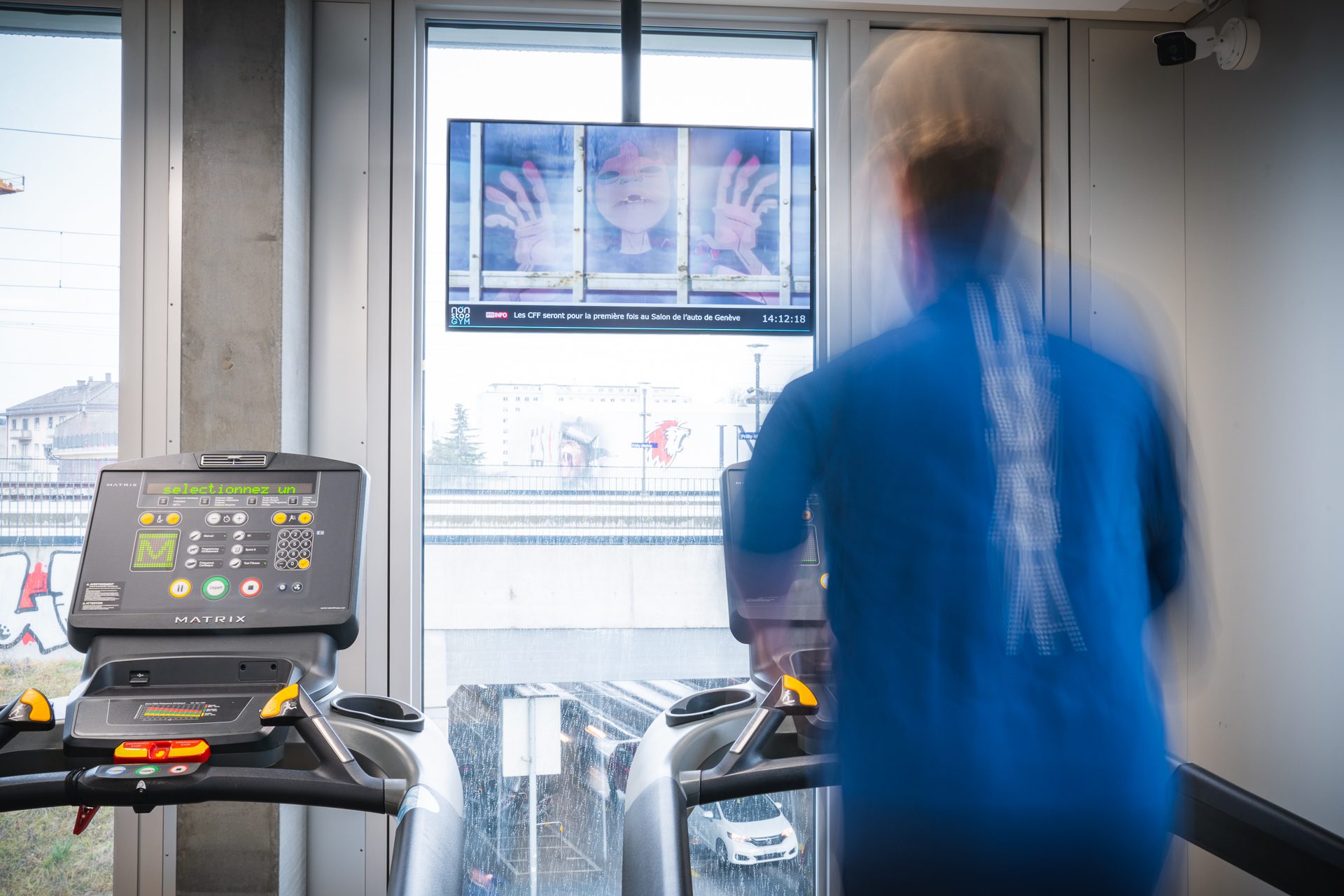 Non Stop Gym - Ecrans professionnels, Digital Signage pour fitness. Pixium - Avec Playlistes musicale et templates.